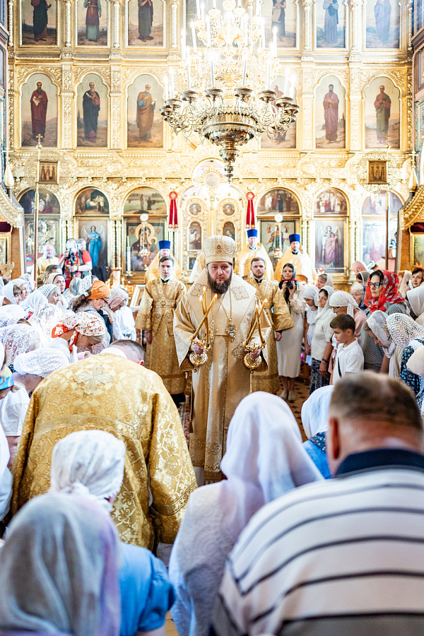 Архиерейское богослужение в Илиинском храме города Серпухова